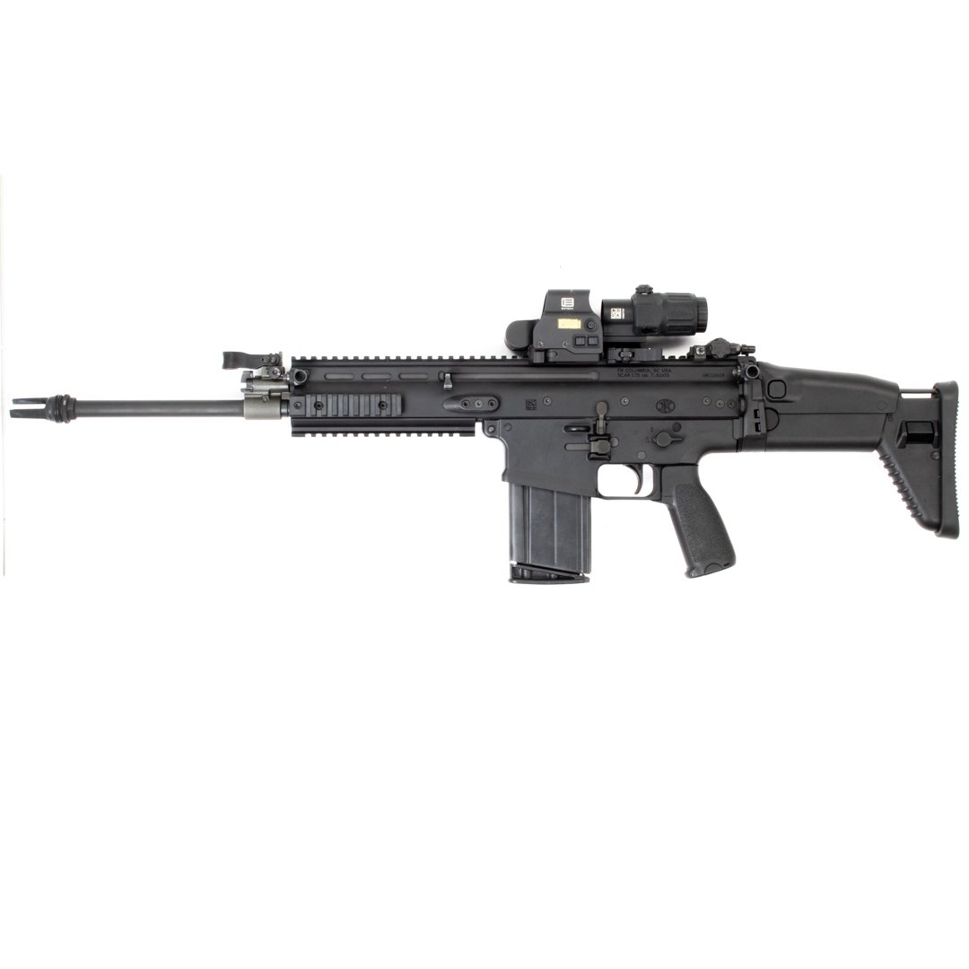FN Scar 17s